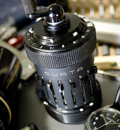A CURTA calculator, modern photograph (Wikimedia commons)