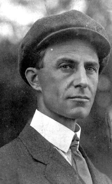Portrait of Wilbur Wright, photograph, age 42, 1909 (wright-brothers.org)