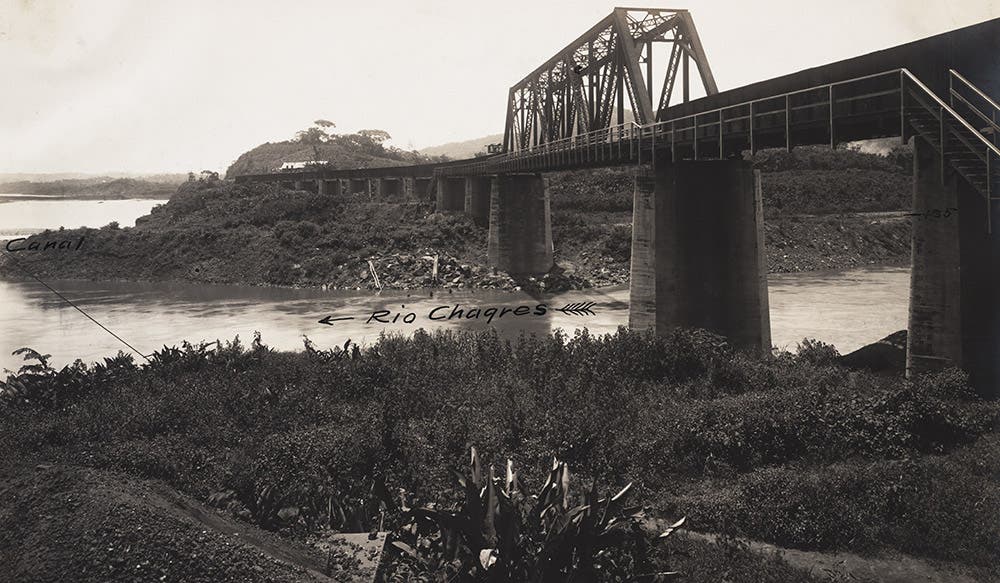 Gamboa Bridge in March 1911, when the Chagres River was still well below the new bridge as construction continued on the dam at Gatun. From A.B. Nichols Notebooks. View in Digital Collection »
