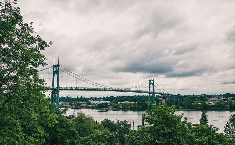 Distant view of the St. Johns Bridge, Portland (Wikimedia commons)
