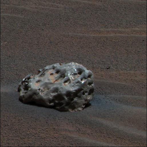 Heat Shield meteorite on the surface of Mars, as photographed by the Opportunity rover, 2005 (Wikimedia commons)