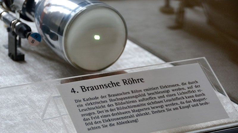 Model of an early cathode ray tube, or “Braun tube,” as it is still known today in Germany (Bayerischer Rundfunk)