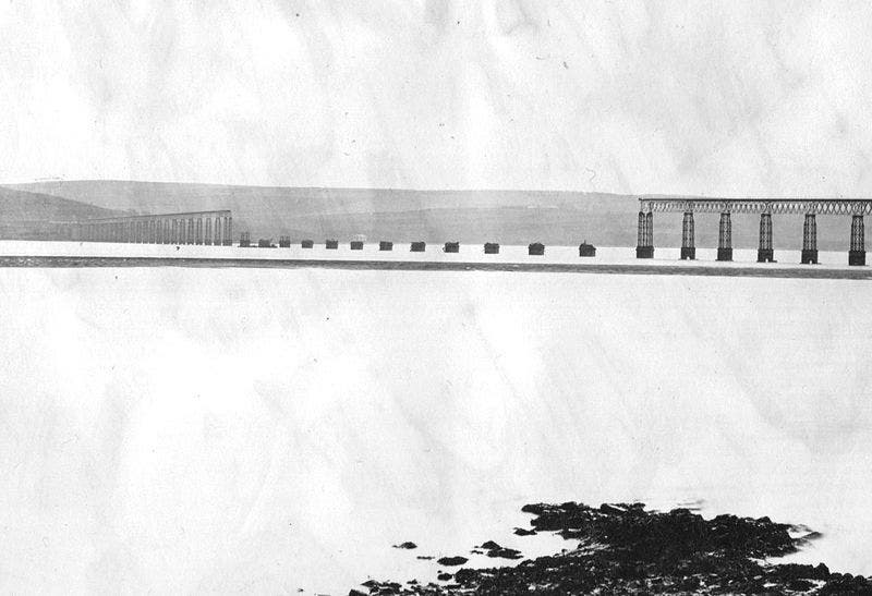 The Tay Bridge with its collapsed central span, 1880 (Wikimedia commons)