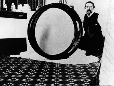 The cell containing the two 36-inch Clark lenses, after being unpacked at Mount Hamilton, contemporary photograph, 1887, Lick Observatory, University of California (collections.ucolick.org)