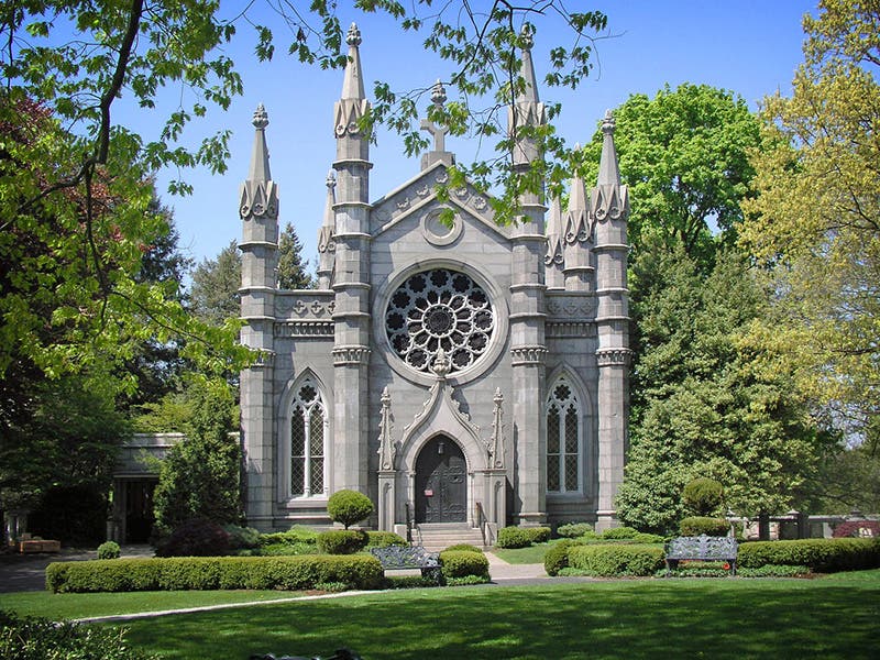 Bigelow Chapel, Mount Auburn Cemetery (Ryan L. Collins on Flickr)