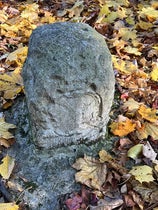 Maryland side of a crown stone on the Mason-Dixon Line between Pennsylvania and Maryland (localnews1.org)