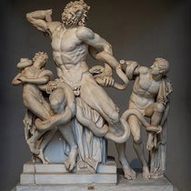 Laocoön and his Sons, marble sculpture, 1st c. BC, unearthed in Rome, 1506, acquired by Julius II for the Cortile del Belvedere, then under construction, now in Pio-Clementino Museum, Rome, part of the Vatican Museums (Wikimedia commons)