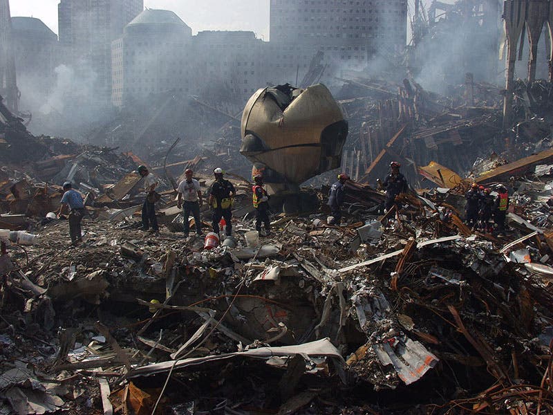 The Sphere in the aftermath of 9/11, photograph taken by Michael Rieger, Sep. 21, 2001 (Wikimedia commons)