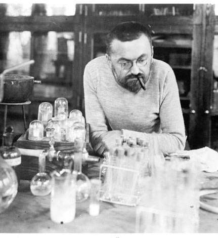 Charles Steinmetz in his home laboratory (New York Heritage Digital Collections)