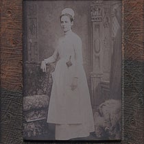 The “Woman in White,” Mary Clymer, graduate of the Hospital of the University of Pennsylvania School for Nursing, photograph, undated (nursing.upenn.edu)