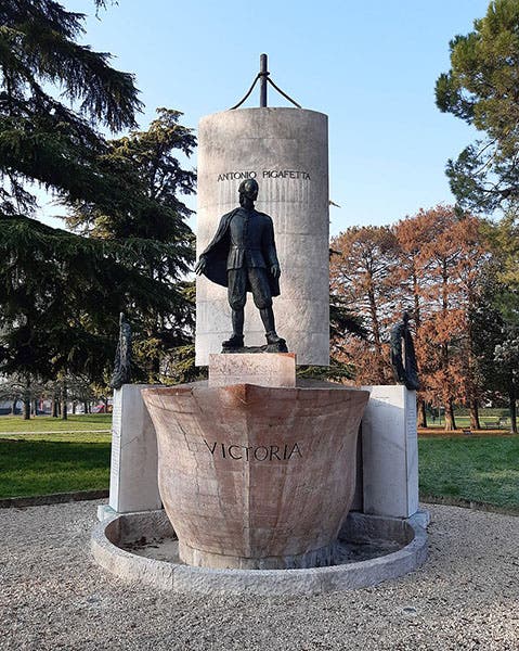 Statue of Antonio Pigafetta in Vicenza (Wikimedia commons)