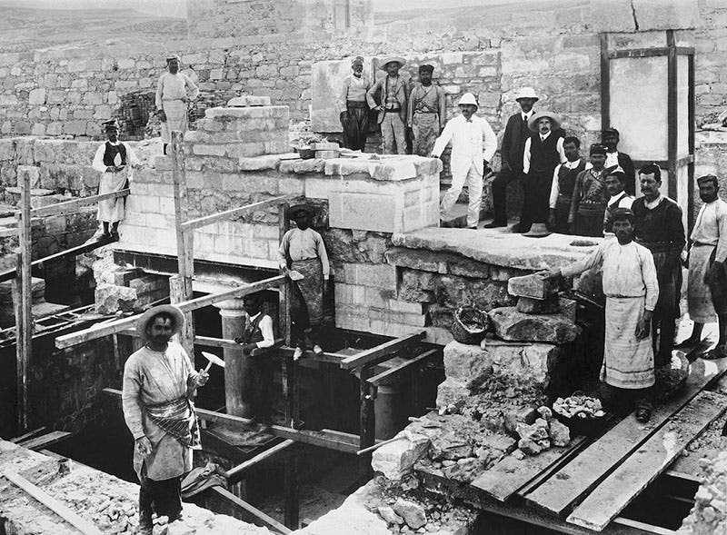 Rebuilding the Grand Staircase at Knossos with steel and concrete, photograph, 1905?; Evans is in the white suit (arthistoryresources.net)