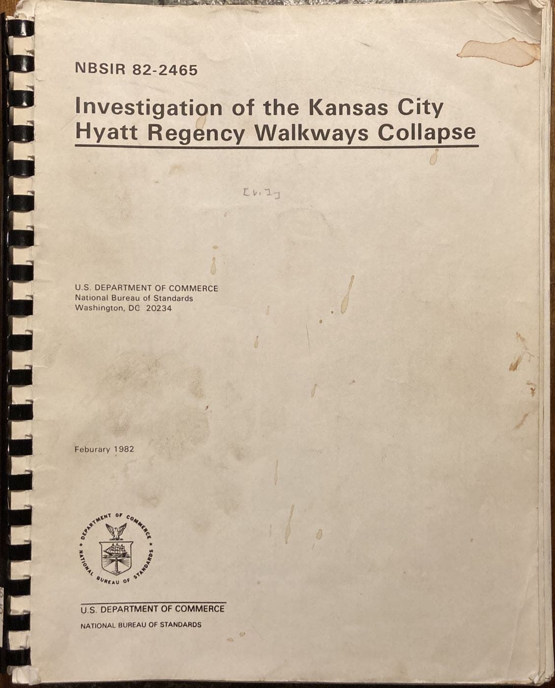 Front cover of the library’s well-used copy of Investigation of the Kansas City Hyatt Regency Walkways Collapse, National Bureau of Standards, U.S. Dept. of Commerce, NBSIR 82-2465, 1982 (Linda Hall Library)