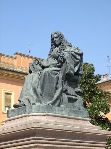 Statue of Marcello Malpighi in Crevalcore, Bologna (himetop.com)