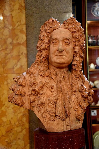 Bust of Hans Sloane, terracotta, by Michael Rysbrack, 1736, on its original pedestal, before being moved in 2020, British Museum (Wikimedia commons)