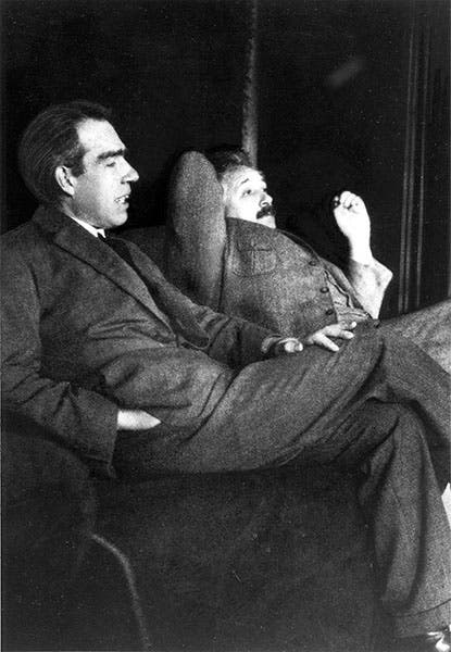 Niels Bohr and Albert Einstein in conversation at the home of Paul Ehrenfest, photograph by Ehrenfest, Dec. 11, 1925 (Wikimedia commons)