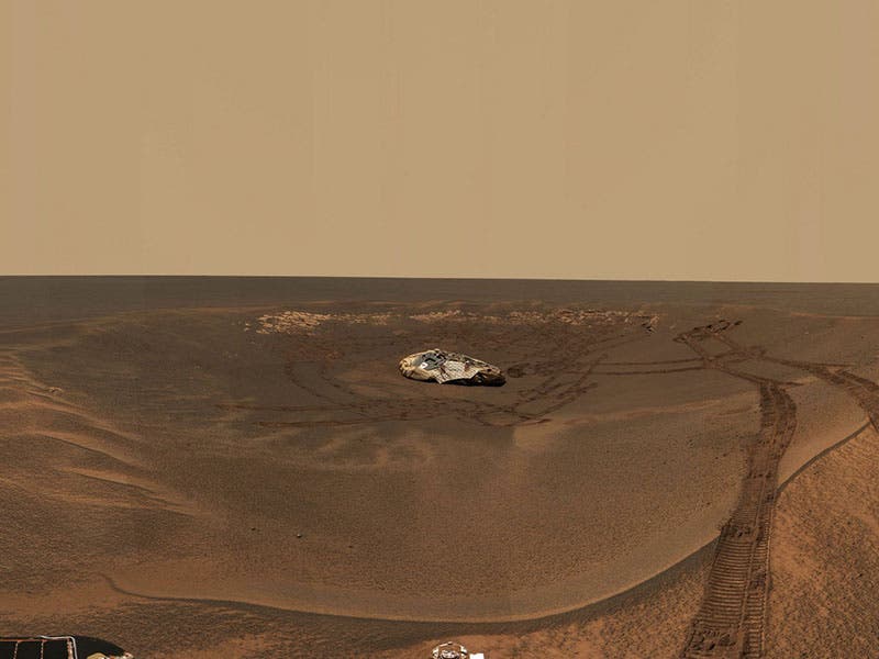 The Eagle crater on Mars, where Opportunity landed on Jan. 25, 2004 (science.nasa.gov)