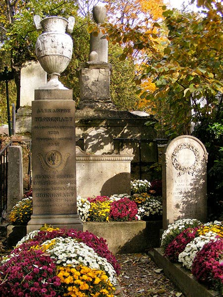 Tomb of Alexandre Brongniart, at left, Père Lachaise Cemetery, Paris (findagrave.com)