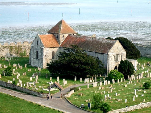 Churchyard of St. Mary’s Parish, Portchester, Hampshire, where James Lind is buried. A small memorial plaque is inside the church (Wikimedia commons)