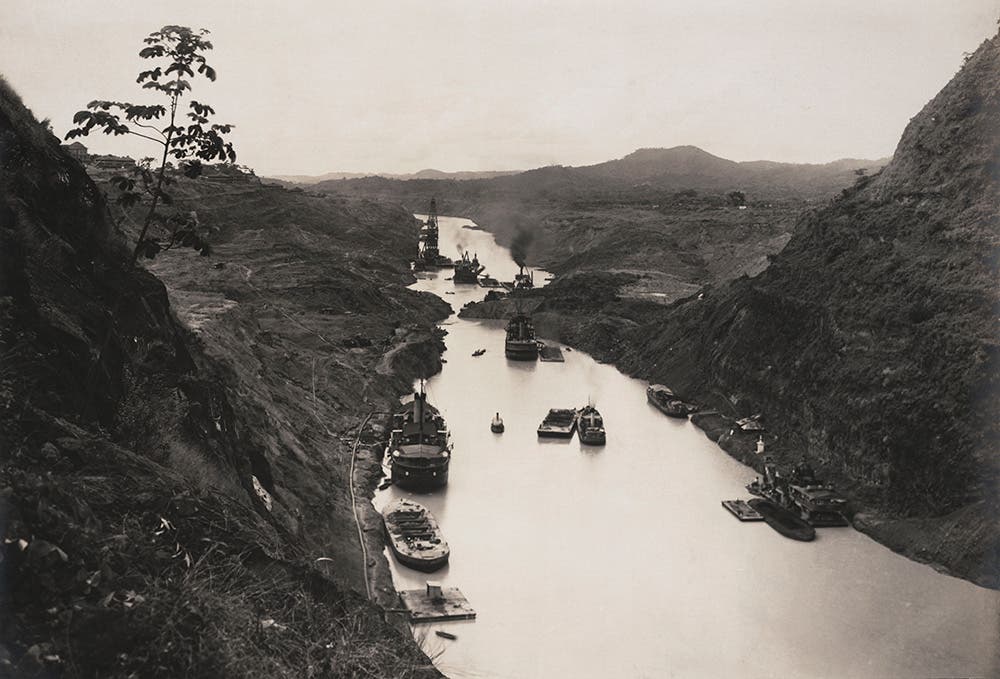 September 1915 slide in Culebra Cut that blocked canal traffic for almost seven months.