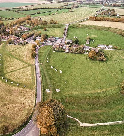 Aerial view of the stone circles of Avebury, from the south (Wikimedia commons)