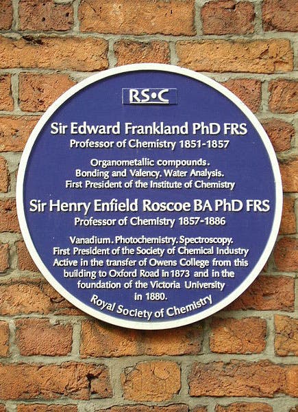 Blue Plaque honoring Henry Enfield Roscoe and Edward Frankland, University of Manchester (Wikimedia commons)