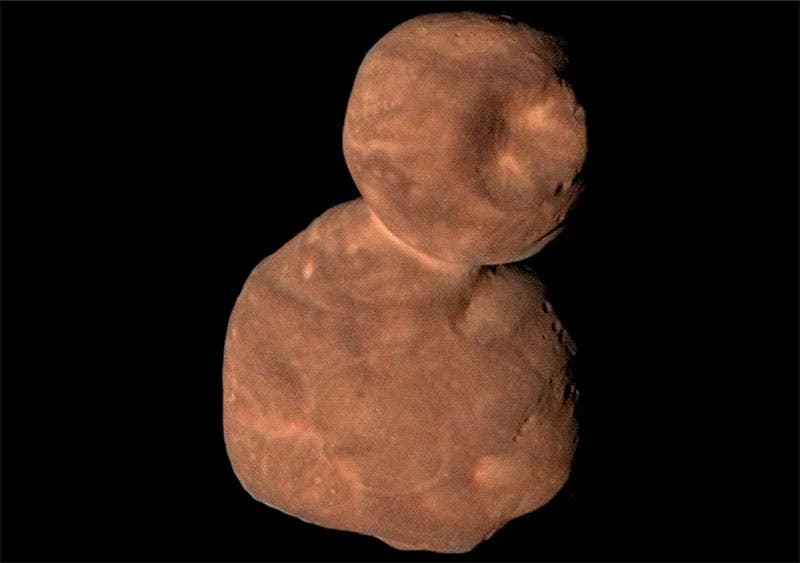 Kuiper-belt object 486958 Arrokoth, imaged by New Horizons, Jan. 1, 2019 (science.nasa.gov)