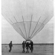 The launch of the first (but unnamed) modern hot-air balloon, Oct. 22, 1960, with Ed Yost in a suspended chair that passed for a gondola (santafenewmexican.com)