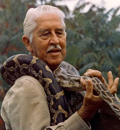 Marlin Perkins with a snake (mutualofomaha.com/wild-kingdom)