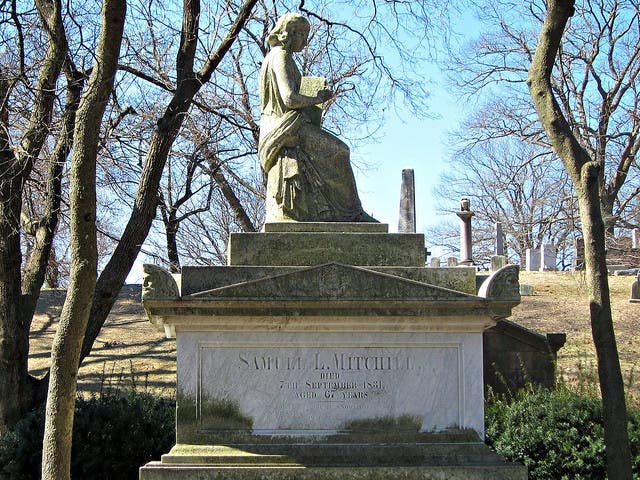 Monument on the grave of Samuel Latham Mitchill, Green-wood Cemetery, Brooklyn (findagrave.com)
