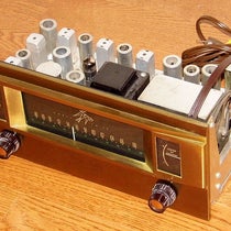 Fisher tuner of 1958 with 10 vacuum tubes, sold at auction, 2017 (Wikimedia commons)
