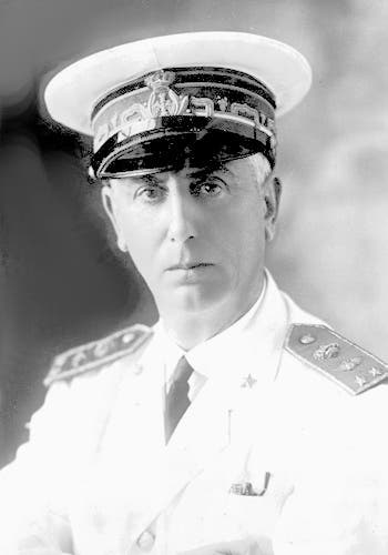 Portrait of Gaetano Crocco in military dress, unknown date, possibly 1940s (Wikimedia commons)