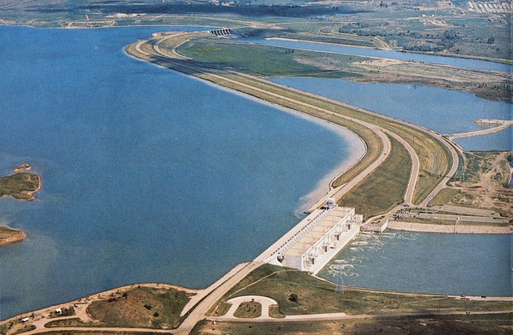 U.S. Army Corps of Engineers photo of Gavin Point Dam on the Missouri River at the South Dakota and Nebraska border. Image source: The Federal Engineer, Damsites to Missile Sites: History of the Omaha District. U.S. Army Corps of Engineers, Omaha District, 1985, p. 145. View Source