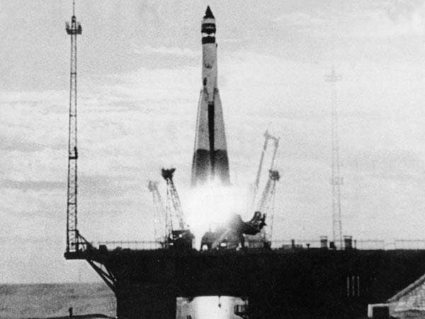 Launch of an R-7 rocket at Tyuratam (sometimes called Baikonur), Kazakhstan, carrying Luna 1, Jan. 2, 1959 (thisdayinaviation.com)