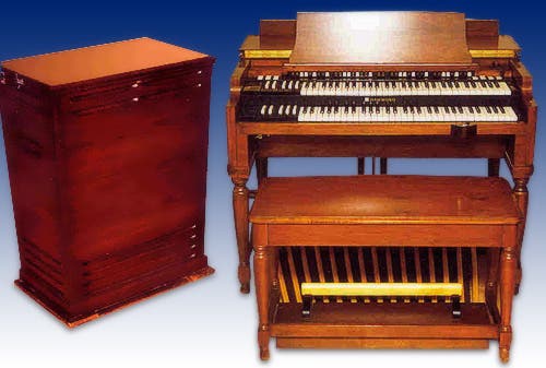 Vintage Hammond B-3 with Leslie speaker (Wikipedia)