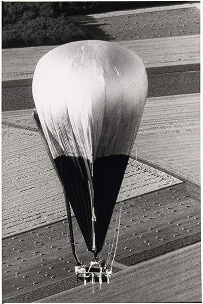 The hot-air balloon Double Eagle II, built by Ed Yost, after launch from Presque Isle, Maine, on its way to a is successful crossing of the Atlantic Ocean, August 1978 (Wikimdia commons)