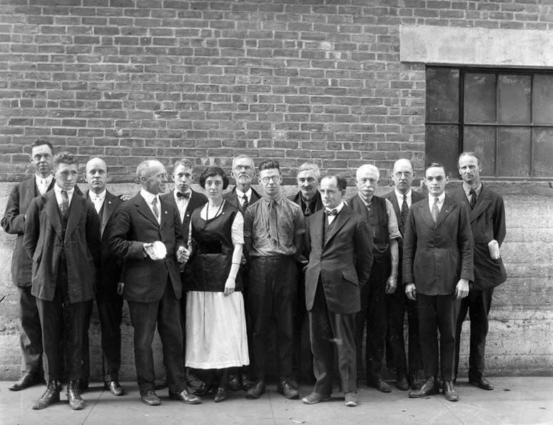 The Springfield Telescope Makers, founded by Russell W. Porter, fourth from left, in profile, photograph, 1920 (stellafane.org)