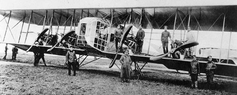 Russian Sikorsky S-27 4-engine bomber, 1916 (Wikimedia commons)