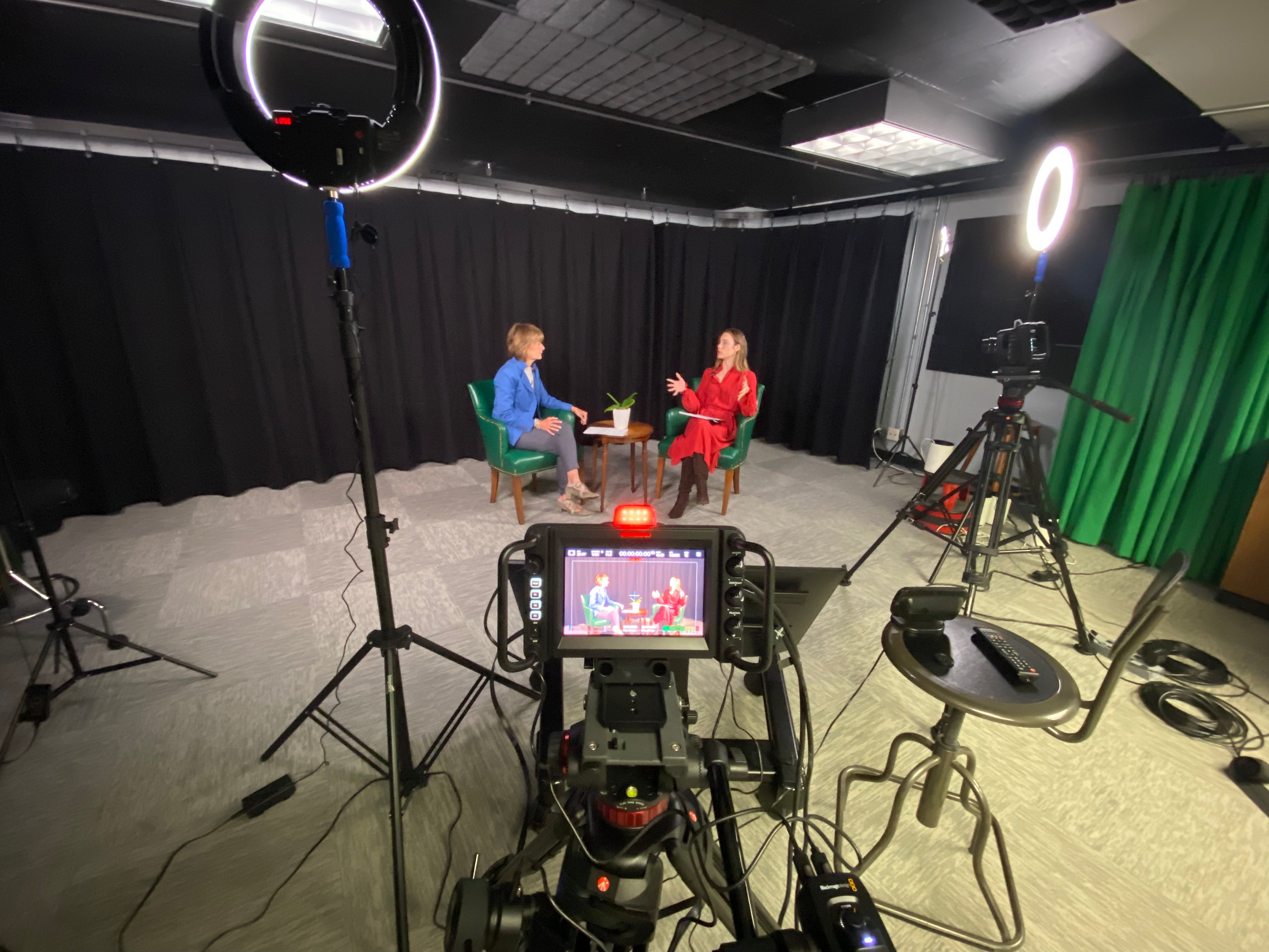Linda Hall Library Manager of Strategic Partnerships, Kaylee Peile, interviewing Women in STEM advocate Libby Allman for a YouTube series.