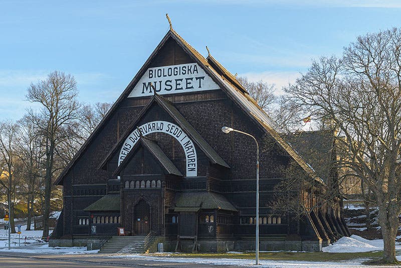 Biologiska Museet, exterior and entrance, Stockholm (Wikimedia commons)