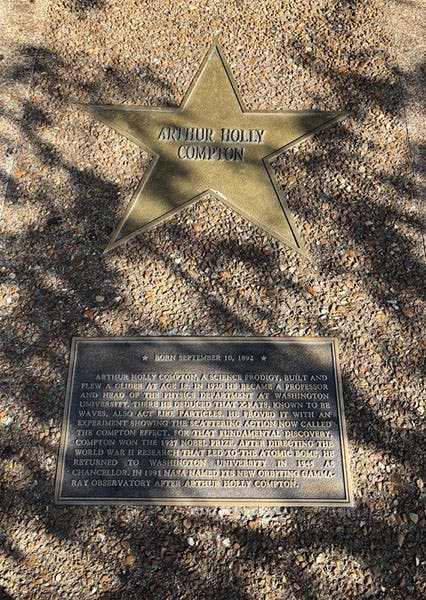 Arthur Holly Compton’s star on the St. Louis Walk of Fame (Devry Becker Jones on HMdb.org)