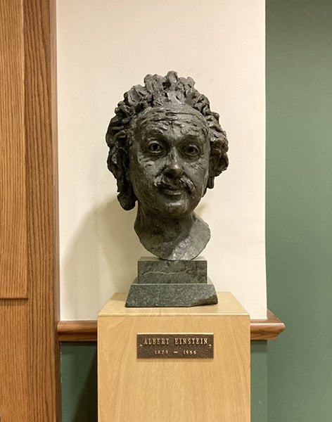 Bronze bust of Albert Einstein, sculpted by Jacob Epstein, 1933, rare book reading room, Linda Hall Library (photo by author)