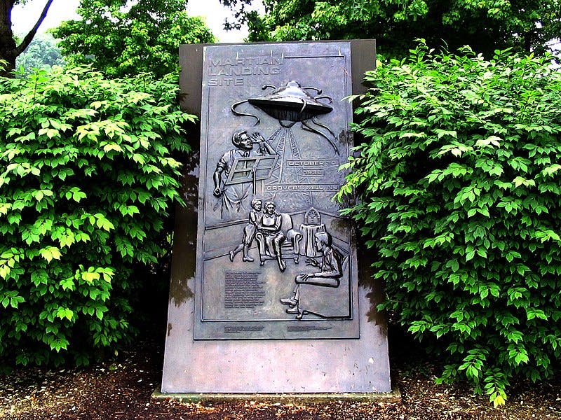 A monument honoring the 1938 broadcast of “War of the Worlds,” in Grover’s Mill, N.J. (Wikimedia commons)