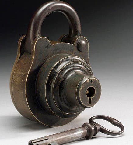 Bramah challenge lock of 1790, with notched key, modern photo, Science Museum, London (antiqueboxes.org)