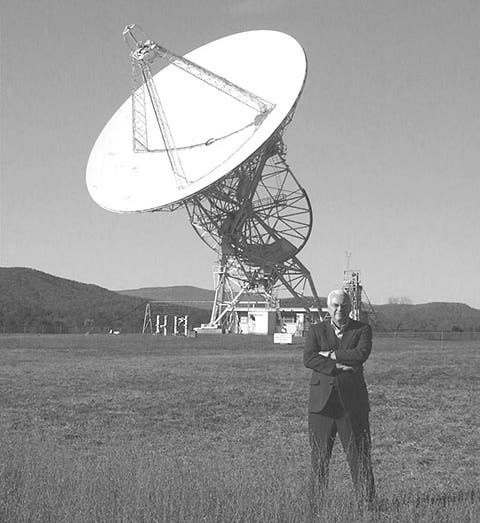 The 85-foot radio telescope used for Project Ozma, 1960, with an older Frank Drake also in the photograph, ca 1985 (greenbankobservatory.org)