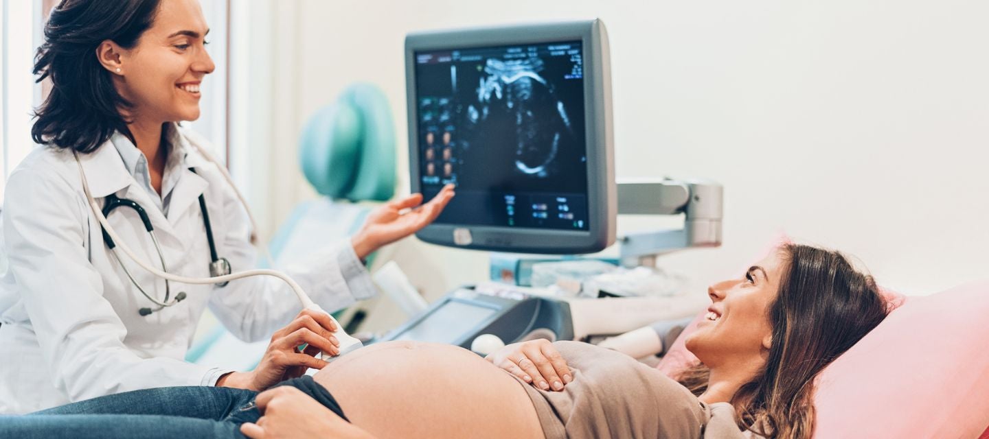 Image of lady having pregnancy ultrasound 