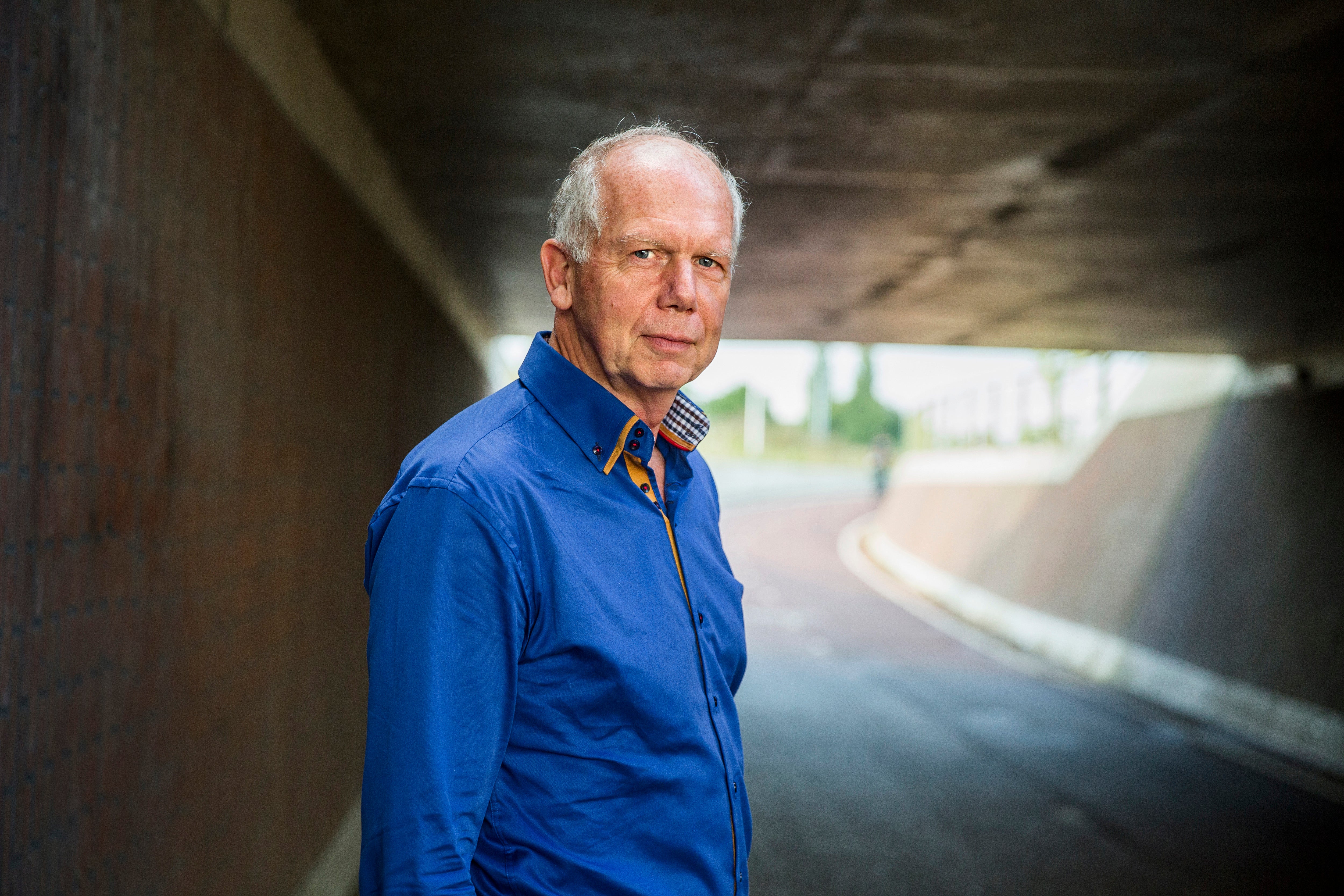 Psychiater en filosoof Gerrit Glas is de eerste Nederlandse hoogleraar filosofie van de neurowetenschappen. ‘Ik wil niet als een wijsneus boven de wetenschap hangen.’