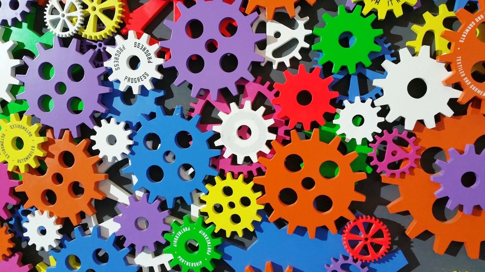 Coloured cogs