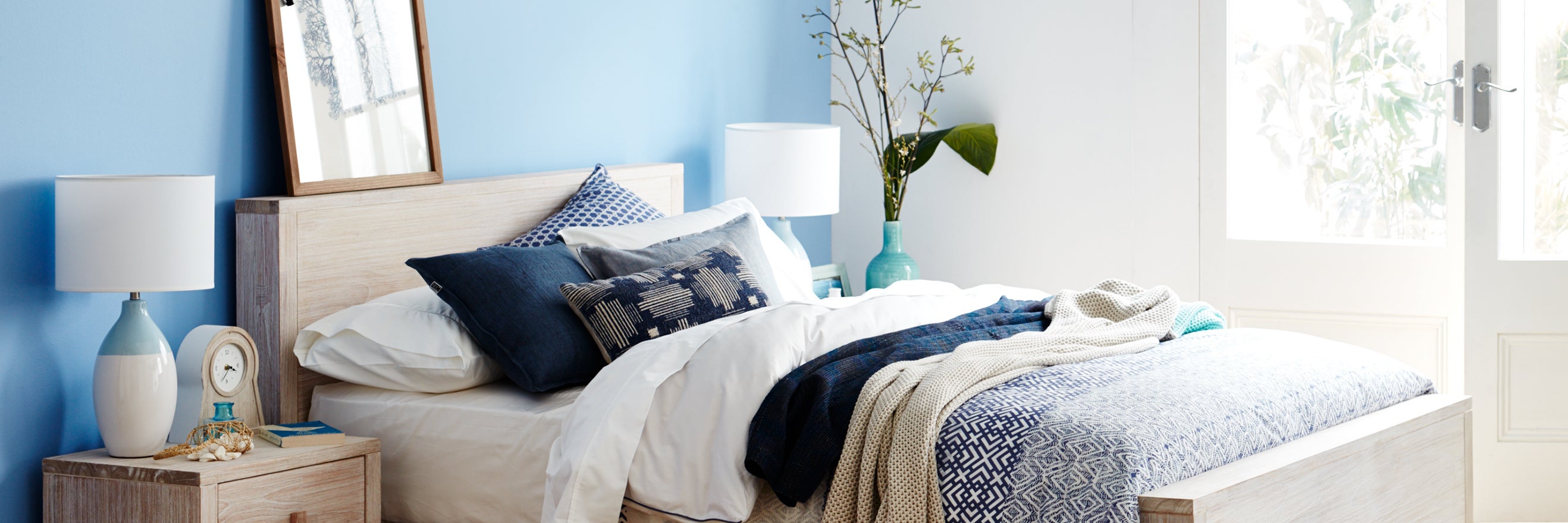 Snooze blue bedroom