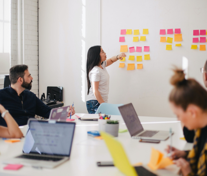 Picture of a Pearson focus group taking place in an office